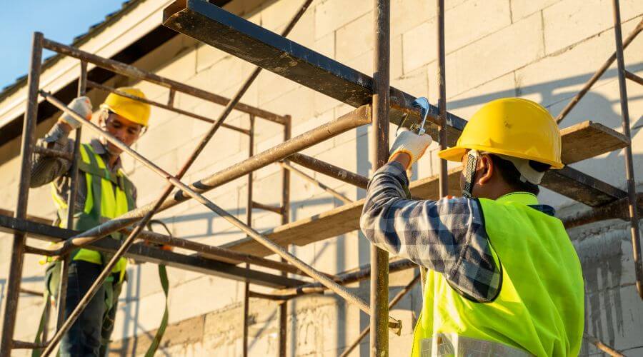 Professional gutter cleaning in Salem, NE